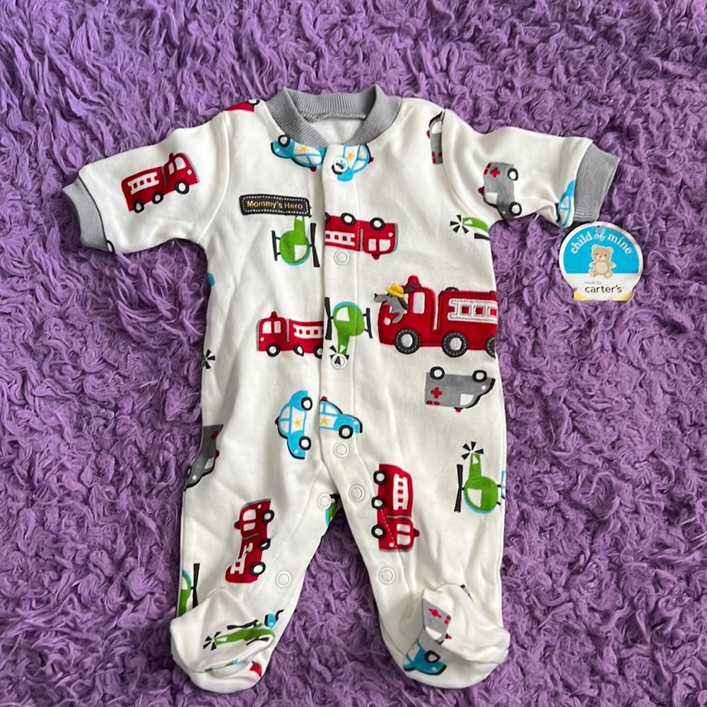 ☘️5 for $25 ☘️ NWT Preemie Onesie